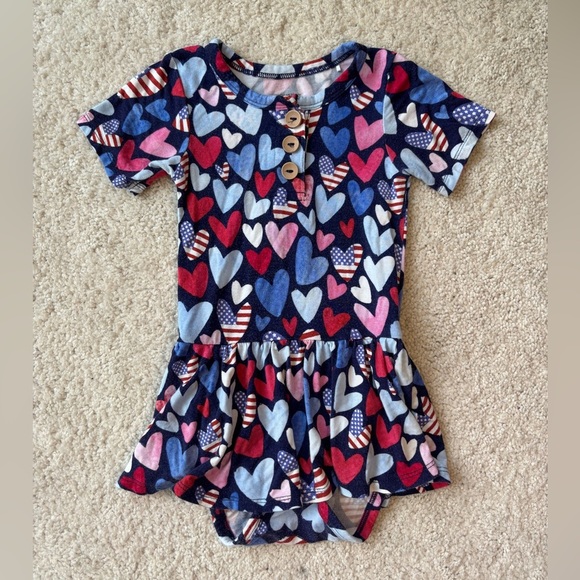 Posh Peanut Patriotic Hearts short sleeve twirl bodysuit dress size 18-24m - Picture 1 of 6